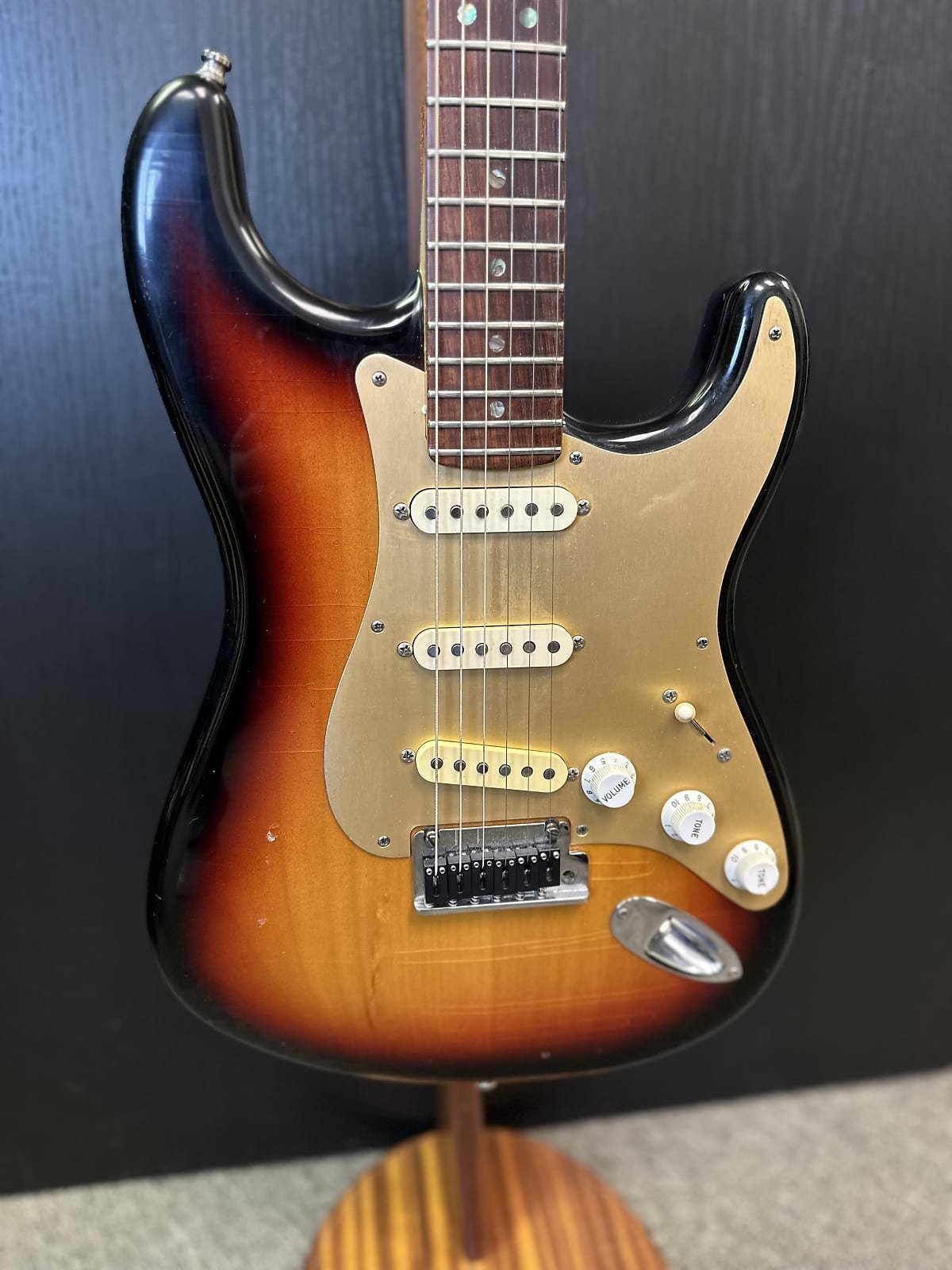 Fender Custom Shop Classic Stratocaster 2001 - 3 Tone Sunburst